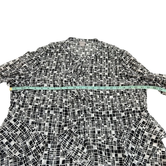 Chico’s Blouse Size 2=12/14 Black White With Sparkly Gold Thread Printed Ruffle - Picture 13 of 16
